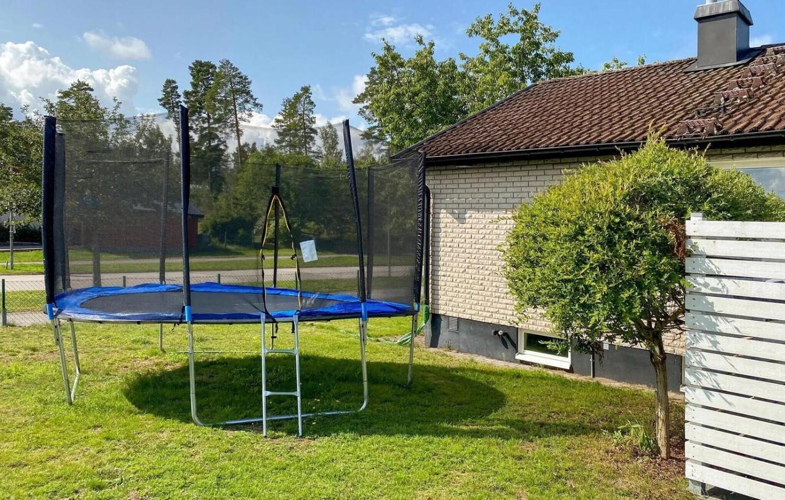 "Klippstigen" Villa For 10 Persons With Massage Chair, Sauna And Billiard Table Гултсфред Екстер'єр фото